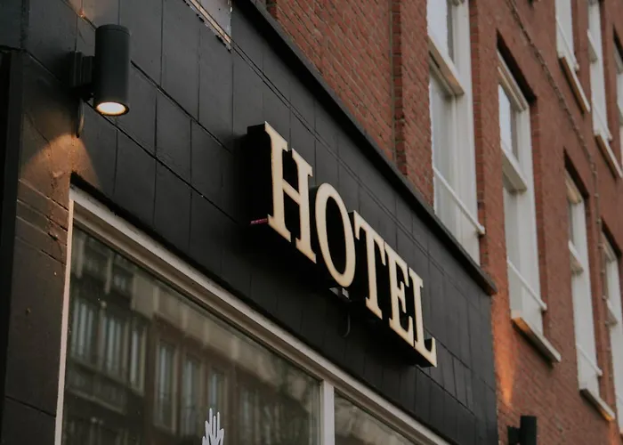 Heye 130 2* Amsterdam