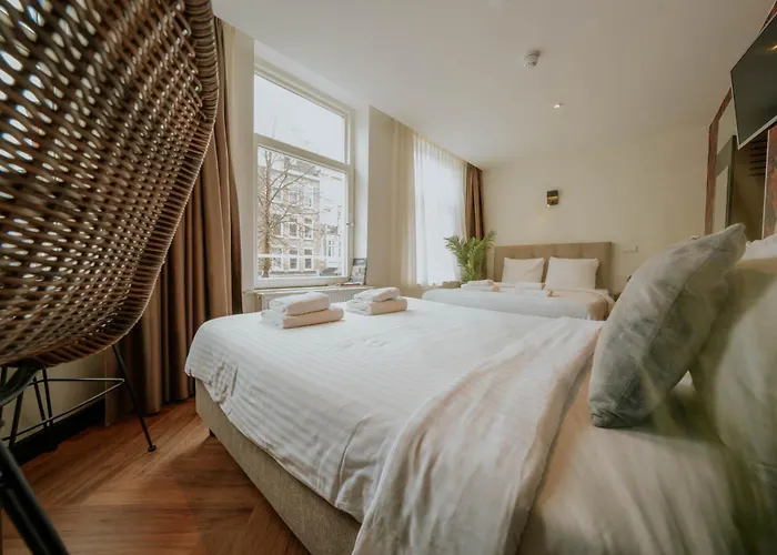 Heye 130 2* Amsterdam