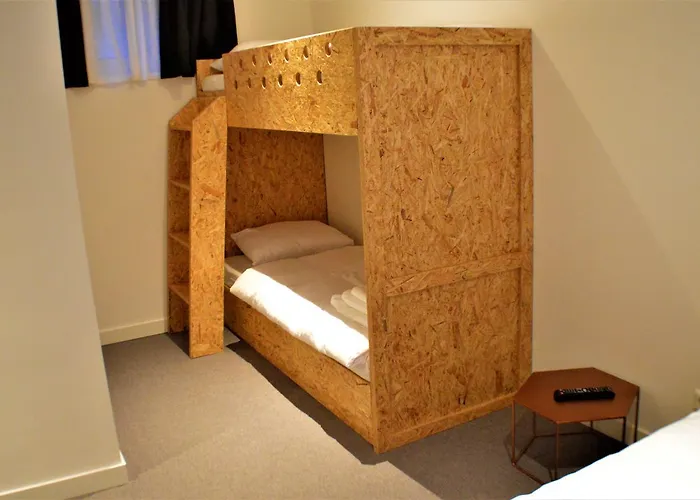 Heye 130 2* Amsterdam